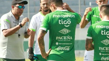 Fabol denuncia que Farías extorsiona a jugadores que apoyan al gremio y no firman contrato con su empresa deportiva Fabol denuncia que Farías extorsiona a jugadores que apoyan al gremio y no firman contrato con su empresa deportiva