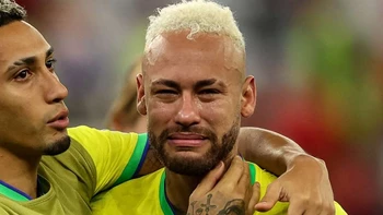 Neymar dijo que "no garantiza al 100%" que volverá a la "Seleção" Neymar dijo que "no garantiza al 100%" que volverá a la "Seleção"