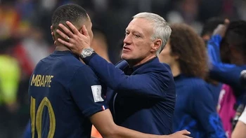 Deschamps, DT de Francia: "¿Un plan anti-Messi? Vamos a intentar limitar al máximo su influencia" Deschamps, DT de Francia: "¿Un plan anti-Messi? Vamos a intentar limitar al máximo su influencia"