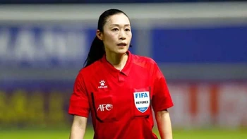 Árbitras en Mundial han "abierto posibilidades" para el futuro, dice una de ellas Árbitras en Mundial han "abierto posibilidades" para el futuro, dice una de ellas